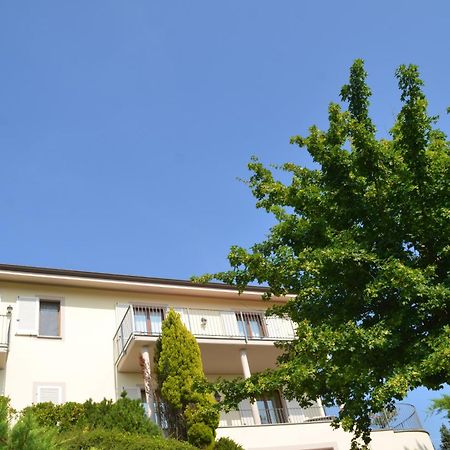 Villa Patrizia Moncalvo Bagian luar foto